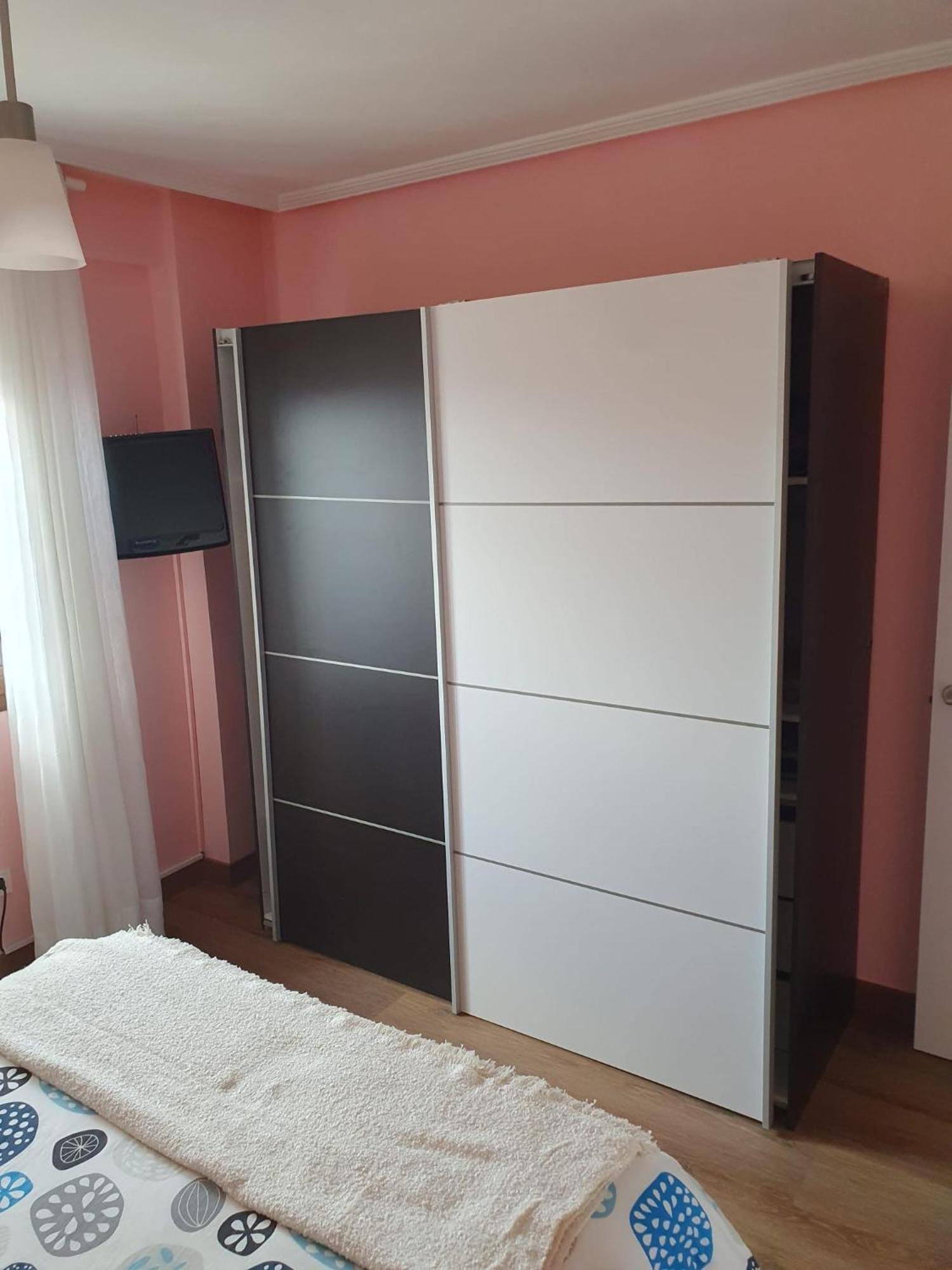 Vistas Monte Naranco Apartamento Con Parking 5Euros Al Dia Oviedo Dış mekan fotoğraf